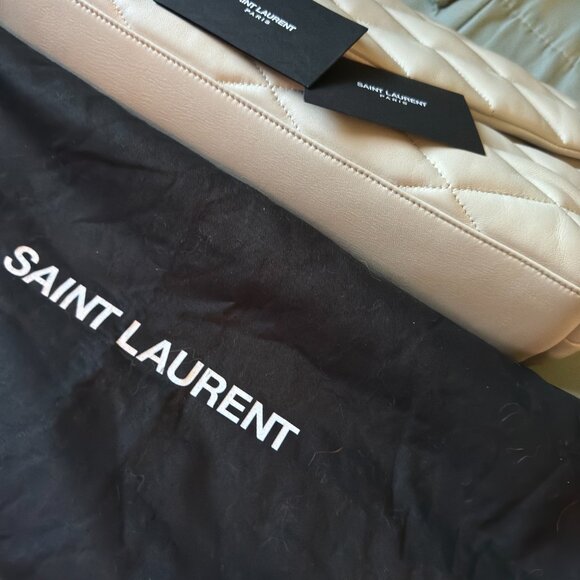 Saint Laurent Puffer Leather Crema Soft Sade Clutch Bag. **LARGE - Picture 11 of 15